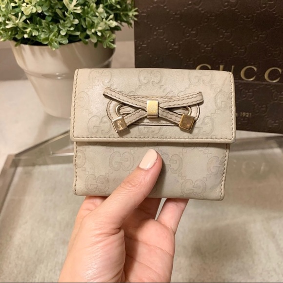 Authentic Gucci Wallet - Picture 9 of 10